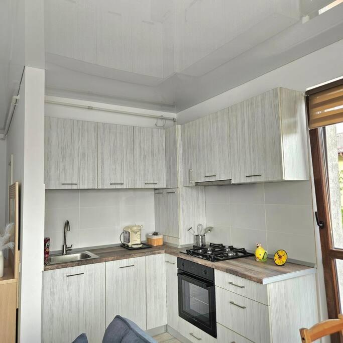 Cozy Sorada 2 Apartment Bragadiru Екстер'єр фото